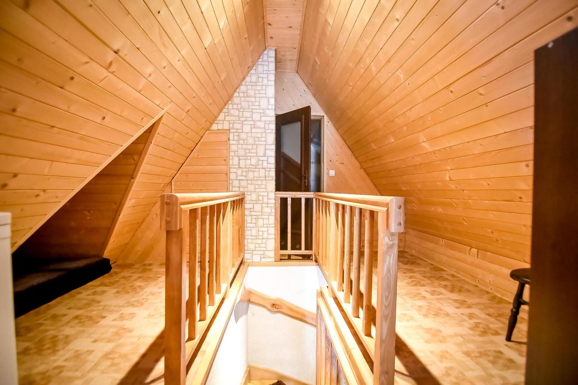 Ciukrowa Chatka Sauna & Jacuzzi 波罗宁 外观 照片
