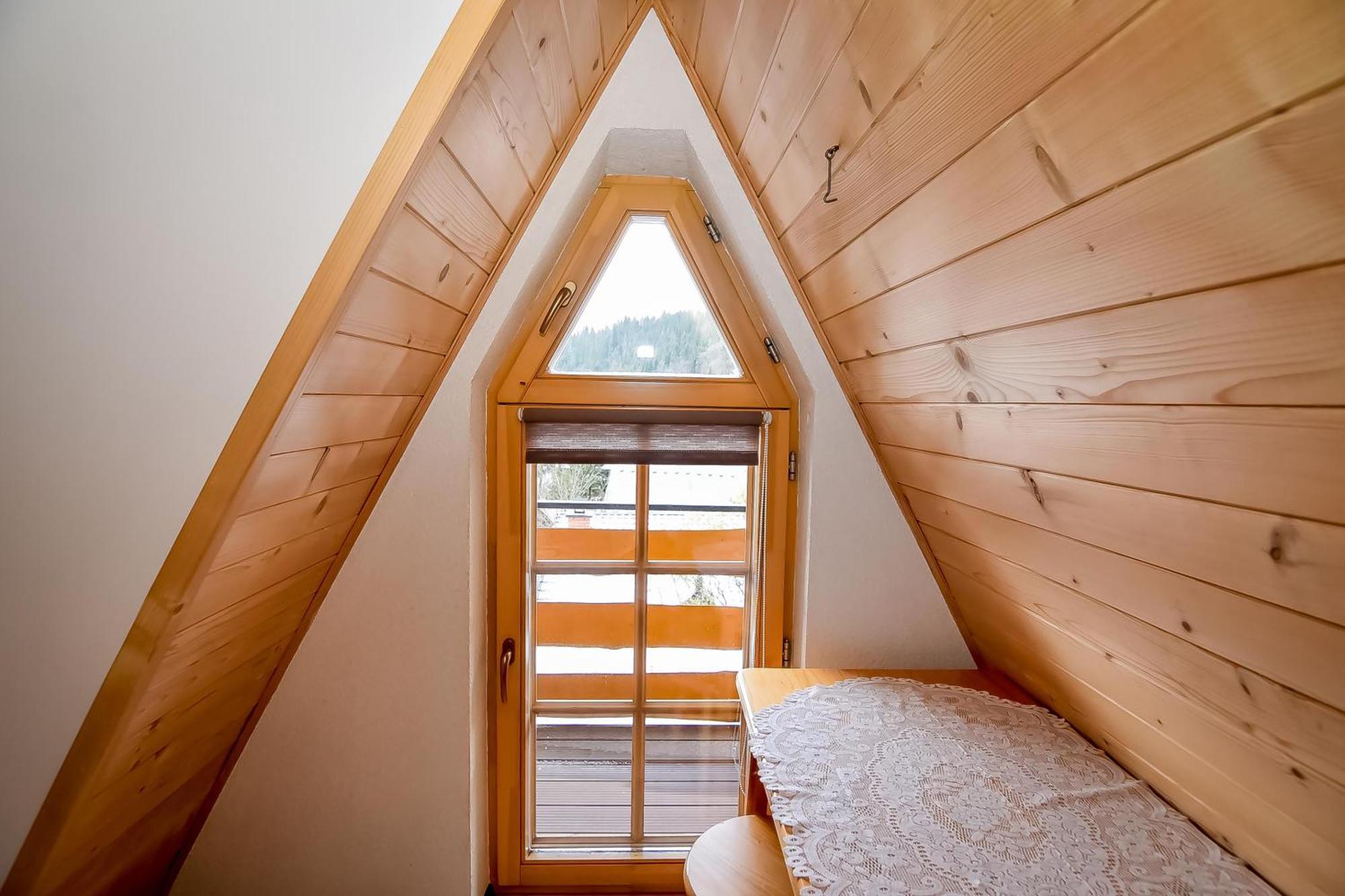 Ciukrowa Chatka Sauna & Jacuzzi 波罗宁 外观 照片