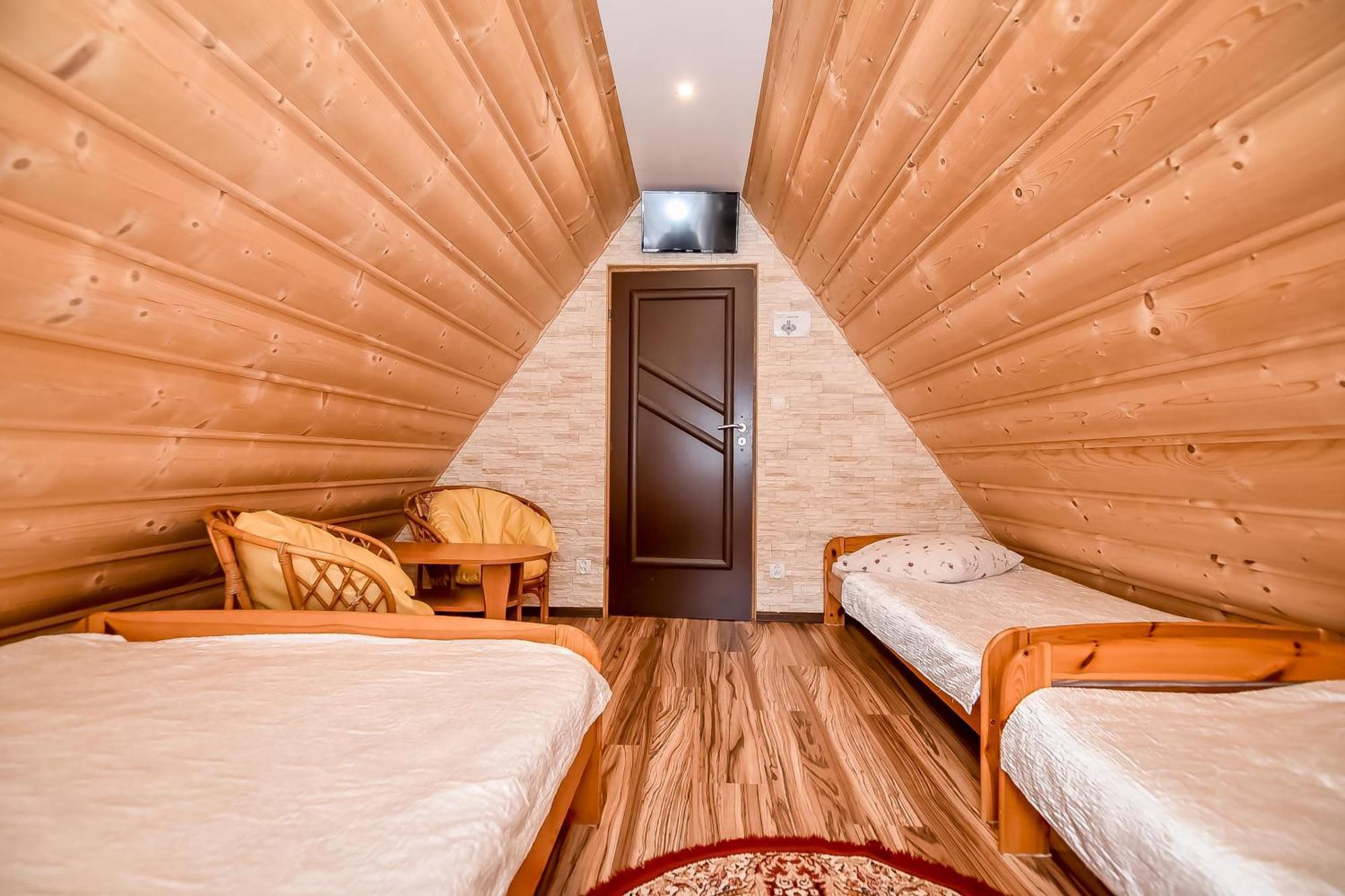 Ciukrowa Chatka Sauna & Jacuzzi 波罗宁 外观 照片