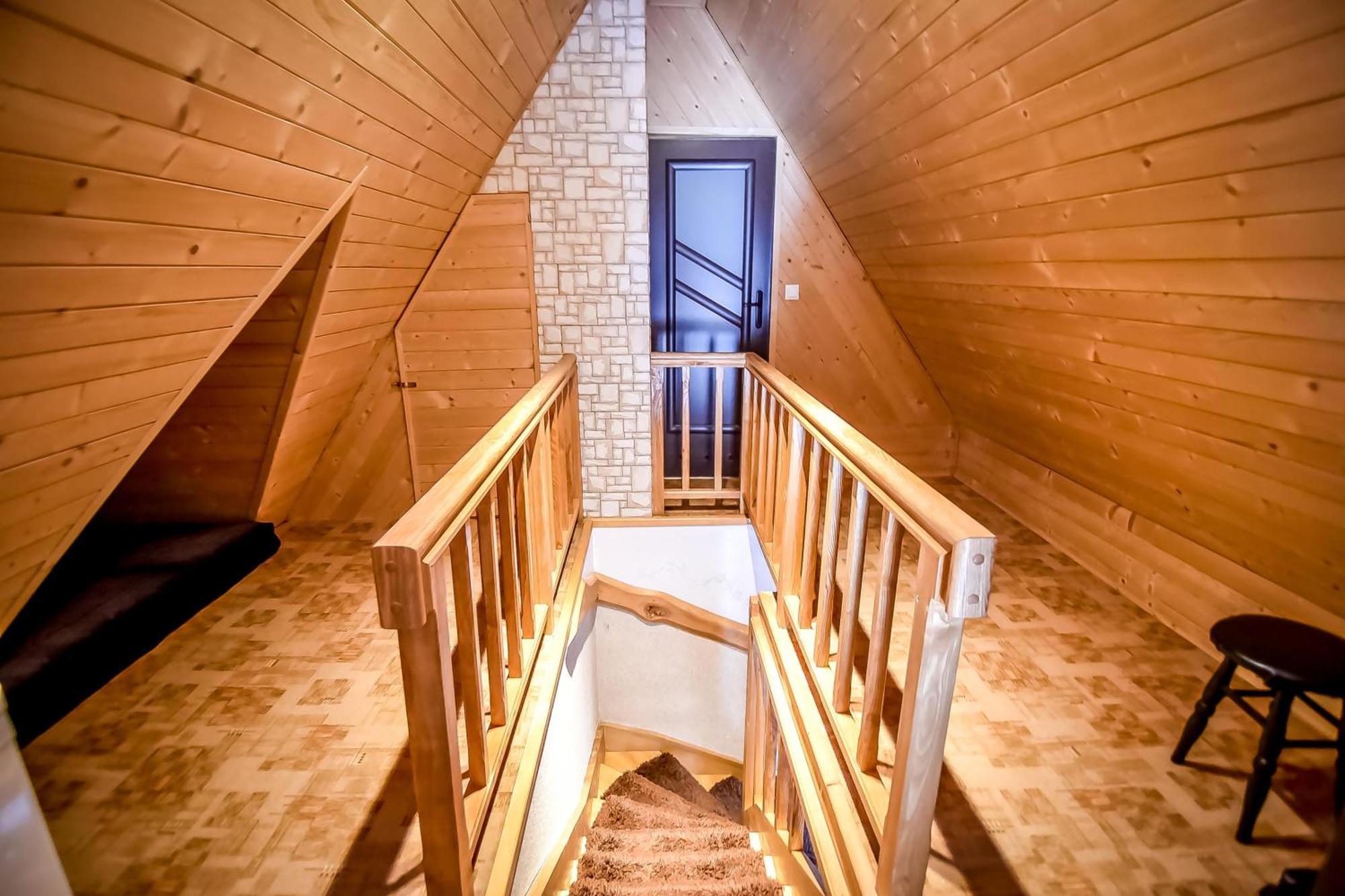 Ciukrowa Chatka Sauna & Jacuzzi 波罗宁 外观 照片